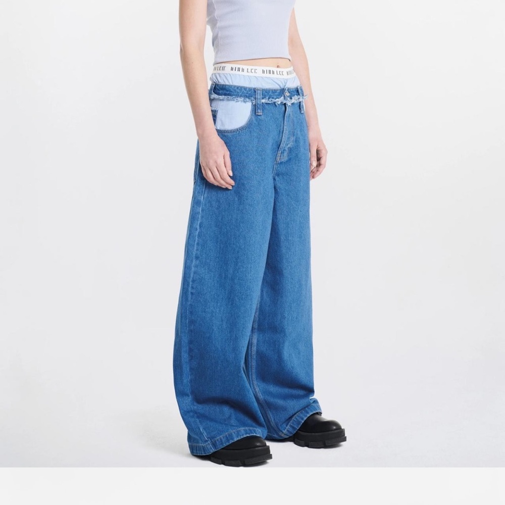 Dion Lee 	
BAGGY BOXER JEAN
AMERICAN BLUE/POLYMER